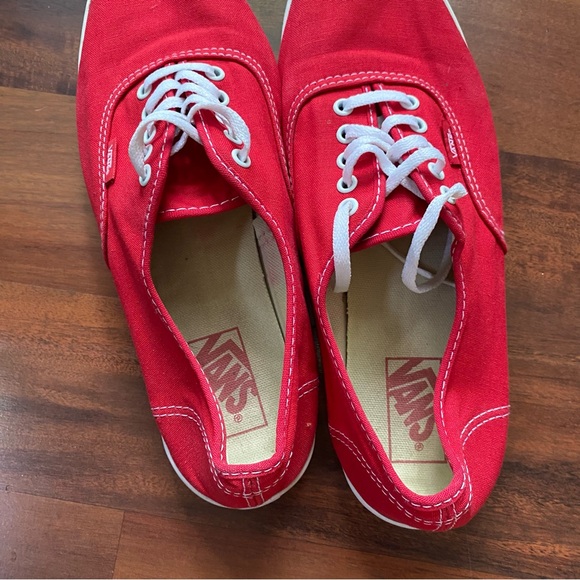 Red vans classic sneaker men’s 9 women’s 10.5 - Picture 6 of 9